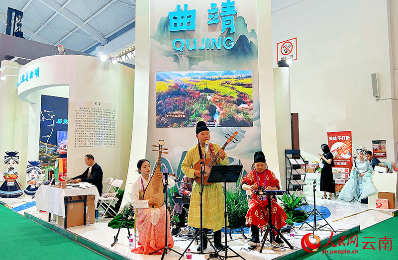 曲靖文旅展厅展现出浓厚的文化韵味